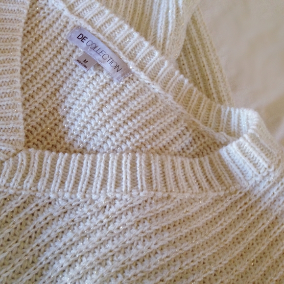 Sweater - Picture 6 of 6